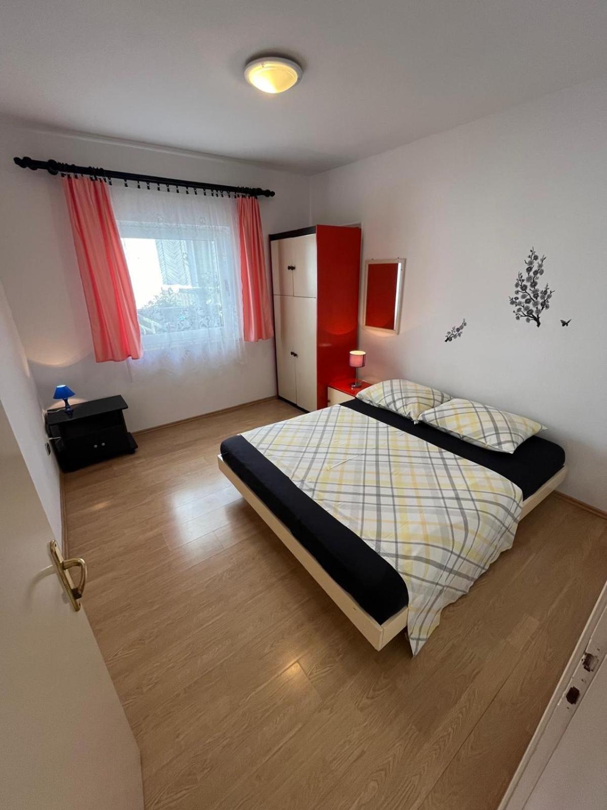 Ana Lovetovo Vodice Exterior foto