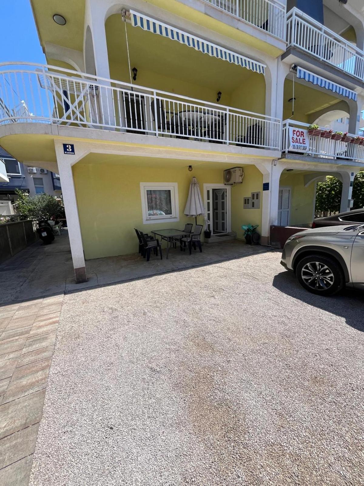 Ana Lovetovo Vodice Exterior foto